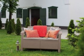 Диван пластиковый Корфу (Corfu love seat) капучино - песок в Шадринске - shadrinsk.ok-mebel.com | фото 3