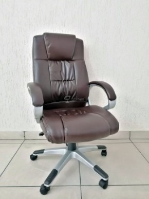 Кресло Barneo K-6 для руководителя (коричневая экокожа) в Шадринске - shadrinsk.ok-mebel.com | фото 1