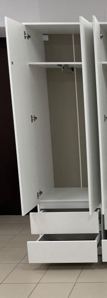 Шкаф 2-ств. с 2 ящиками и вешалкой "Бьянко" в Шадринске - shadrinsk.ok-mebel.com | фото 2